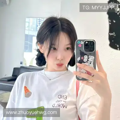 翁纳伶
